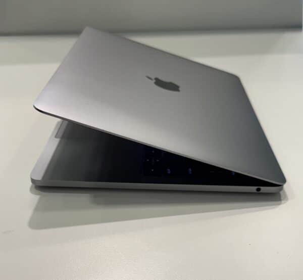 MacBook Pro 13" A1708 2.3Ghz i5 8GB RAM 128GB SSD - Image 4