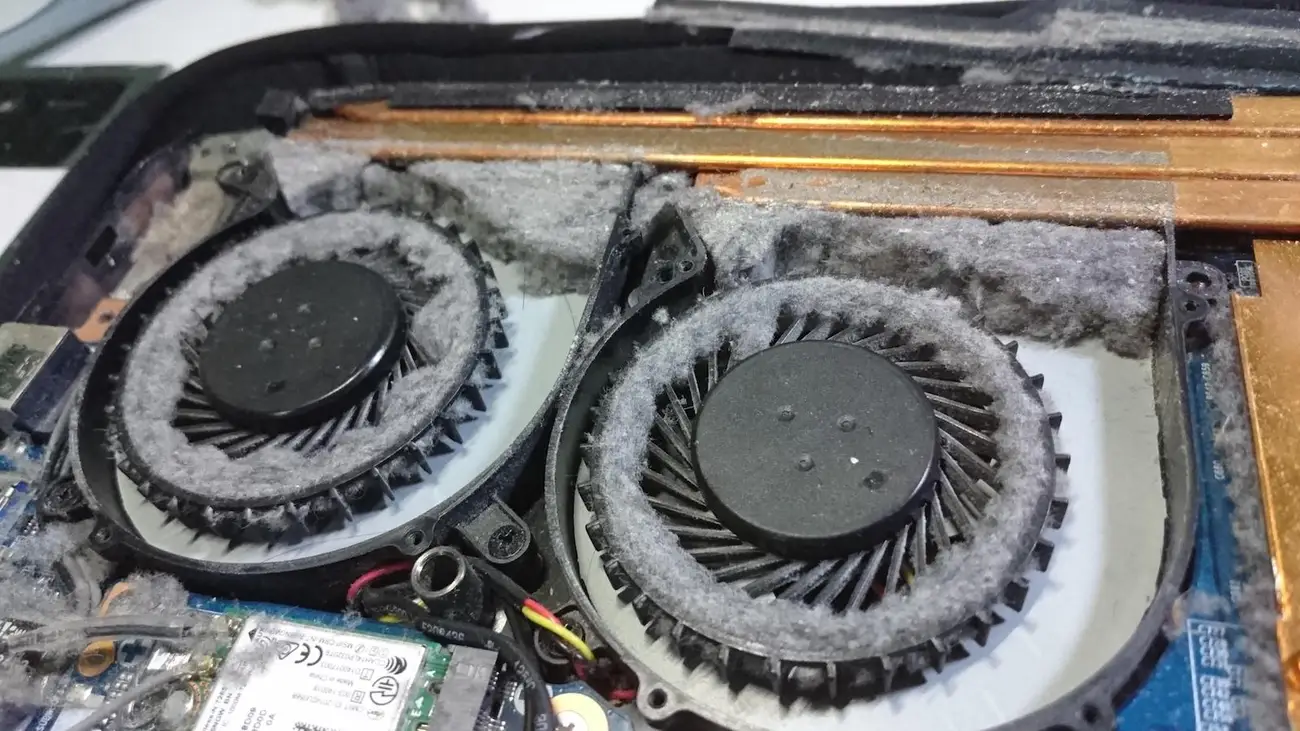 Filthy Laptop Is This Your Laptop? - Device Repair Guy