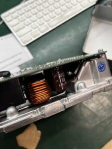 Transistors screwed under the board