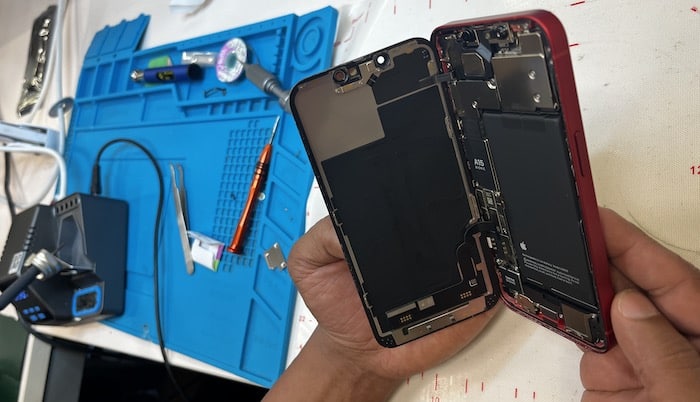 iPhone screen repair Wellington